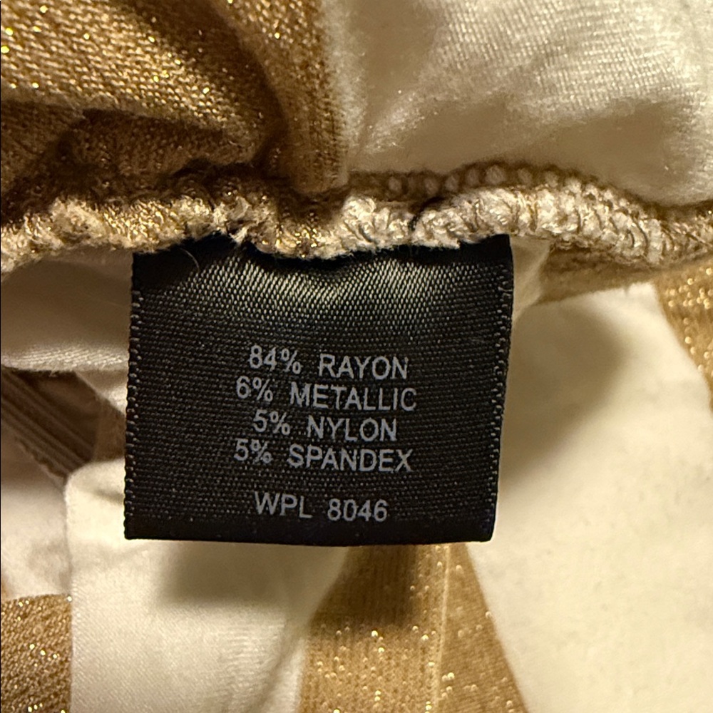 INC Side Ruched Top L - Picture 13 of 13